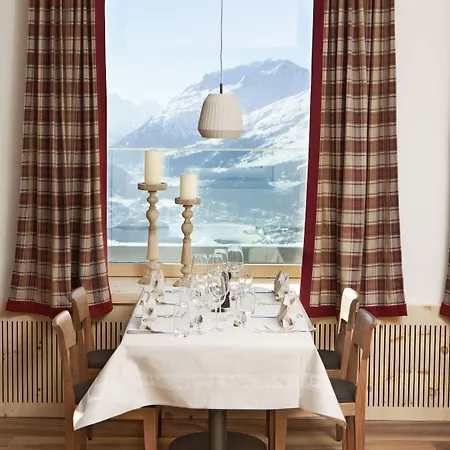 Romantik Muottas Muragl Otel Samedan