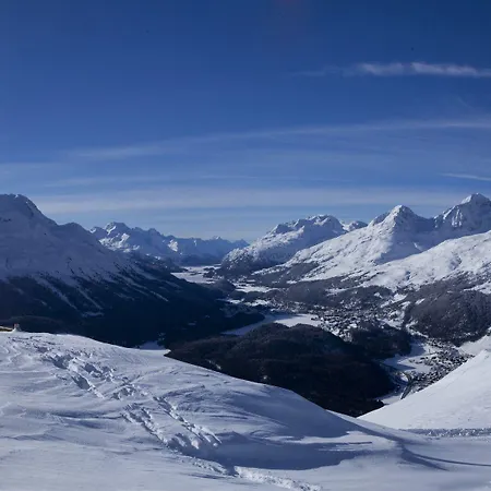 Ξενοδοχείο Romantik Muottas Muragl Samedan