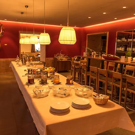 Romantik Muottas Muragl Ξενοδοχείο 3*