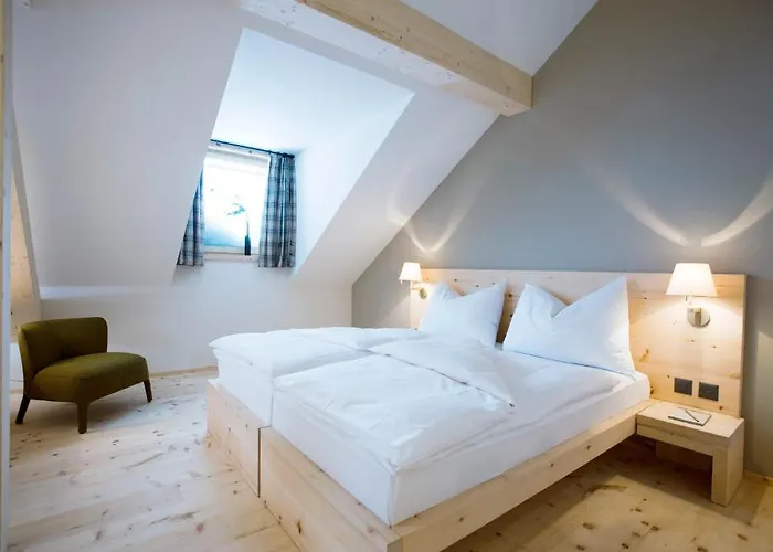 Romantik Muottas Muragl Hotel