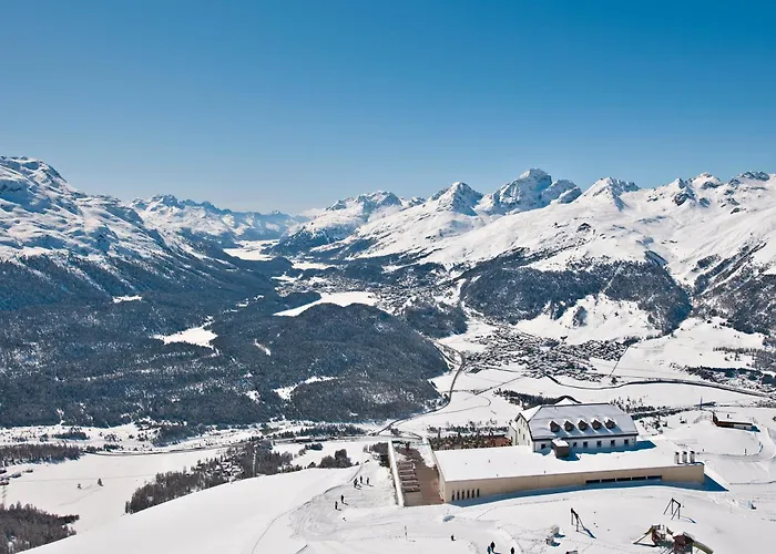 Romantik Muottas Muragl Самедан