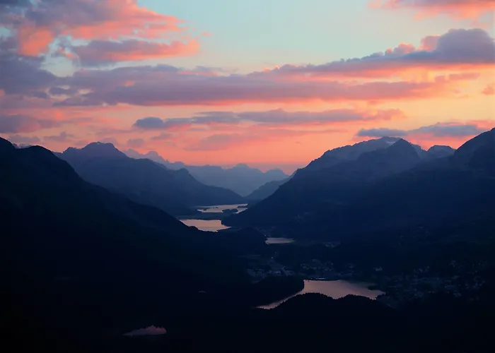 Romantik Muottas Muragl Szálloda