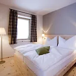 Romantik Muottas Muragl Otel 3*