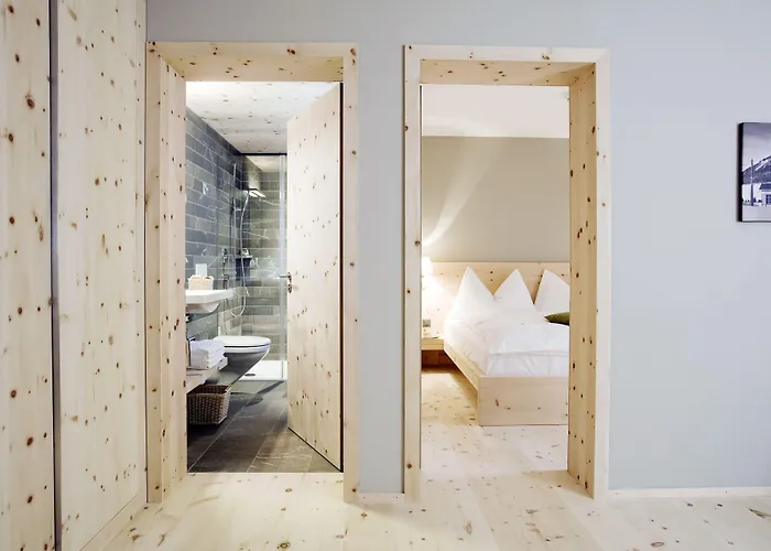 Romantik Muottas Muragl Otel