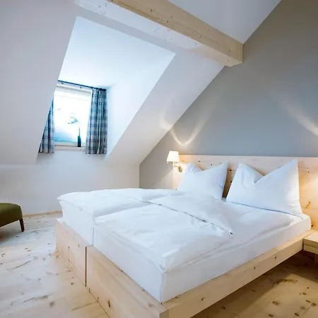 Romantik Muottas Muragl Hotel