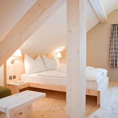 Hotel Romantik Muottas Muragl